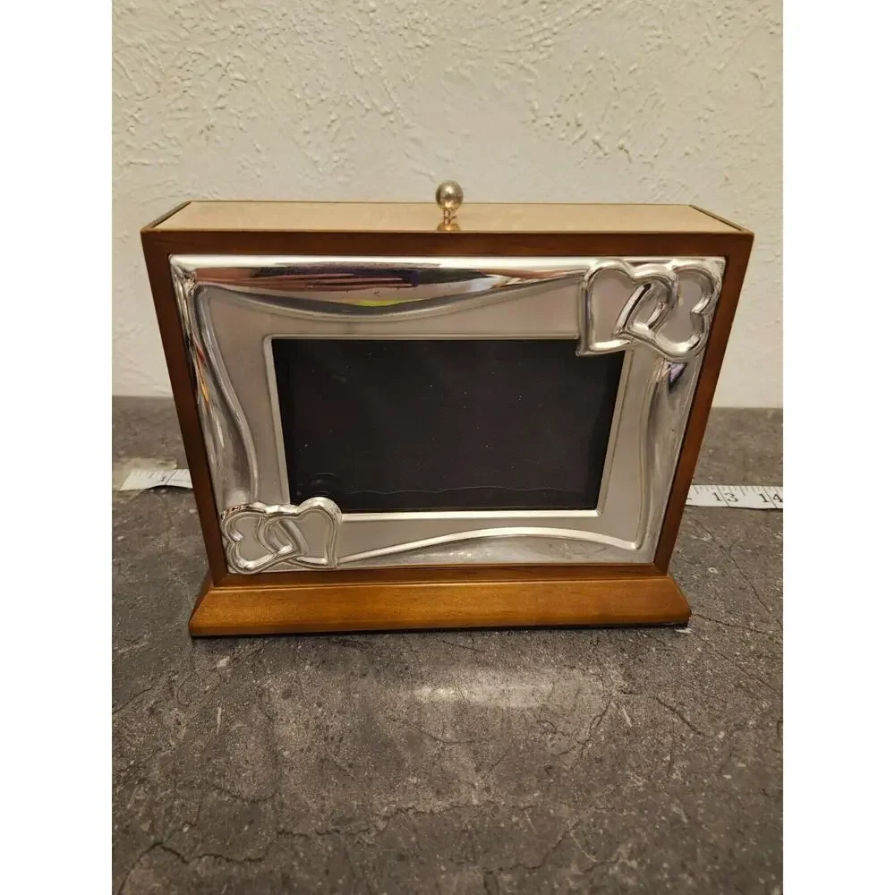 Lenox Silver‎ Plated Wedding Promises 4 X 6 Frame Picture Holder Box